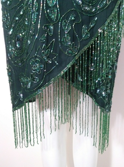 ❄️ Vintage bead flapper fringe silk emerald dress - Picture 8 of 8